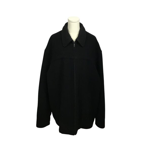 Mantles Black Coat - Picture 1 of 4